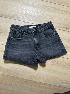 PacSun Mom Short Black Denim Shorts Size 27